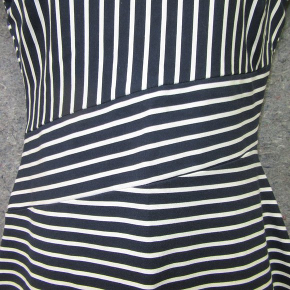 Casual Banana Republic Dress - Picture 6 of 12